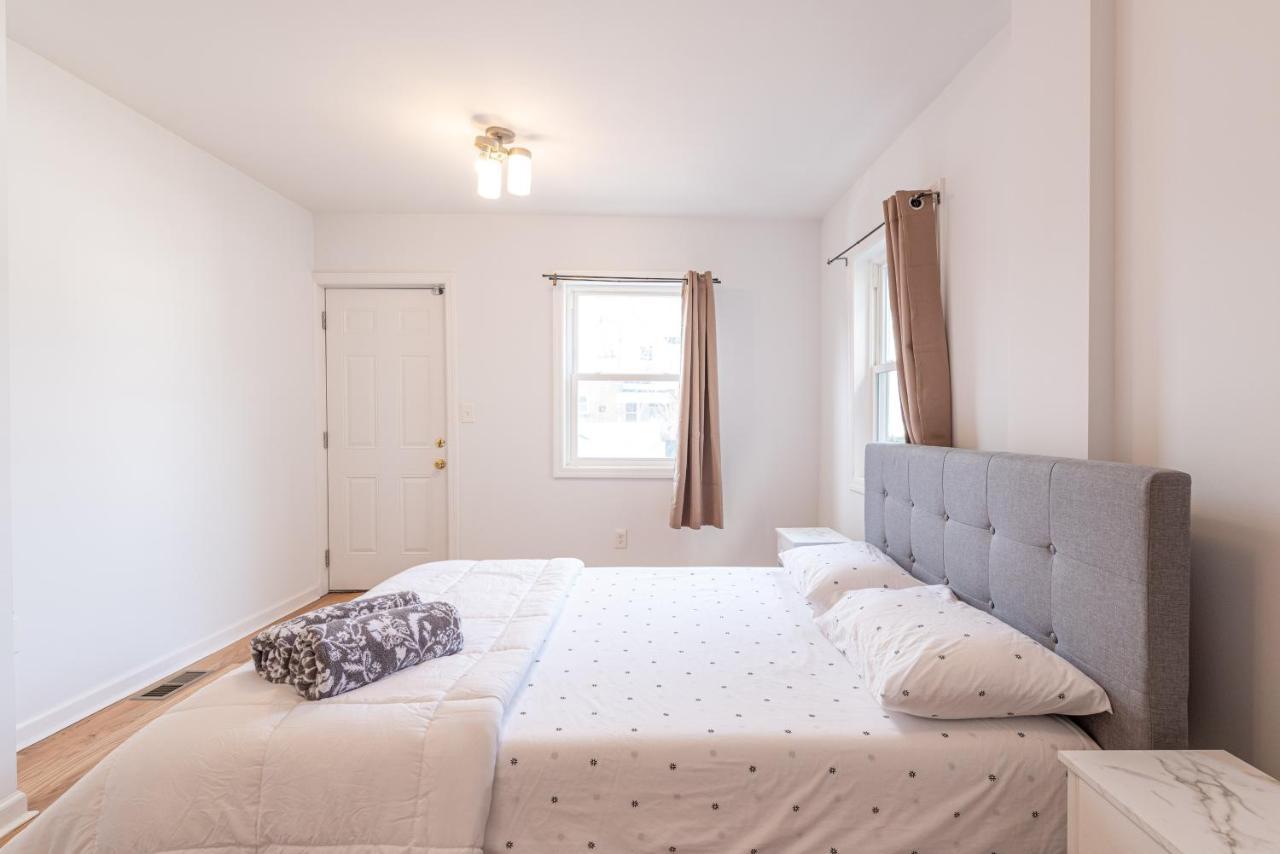 Tranquil Town House With Parking And Laundry - Just 25 Minutes To Time Square! Villa Jersey City Eksteriør billede