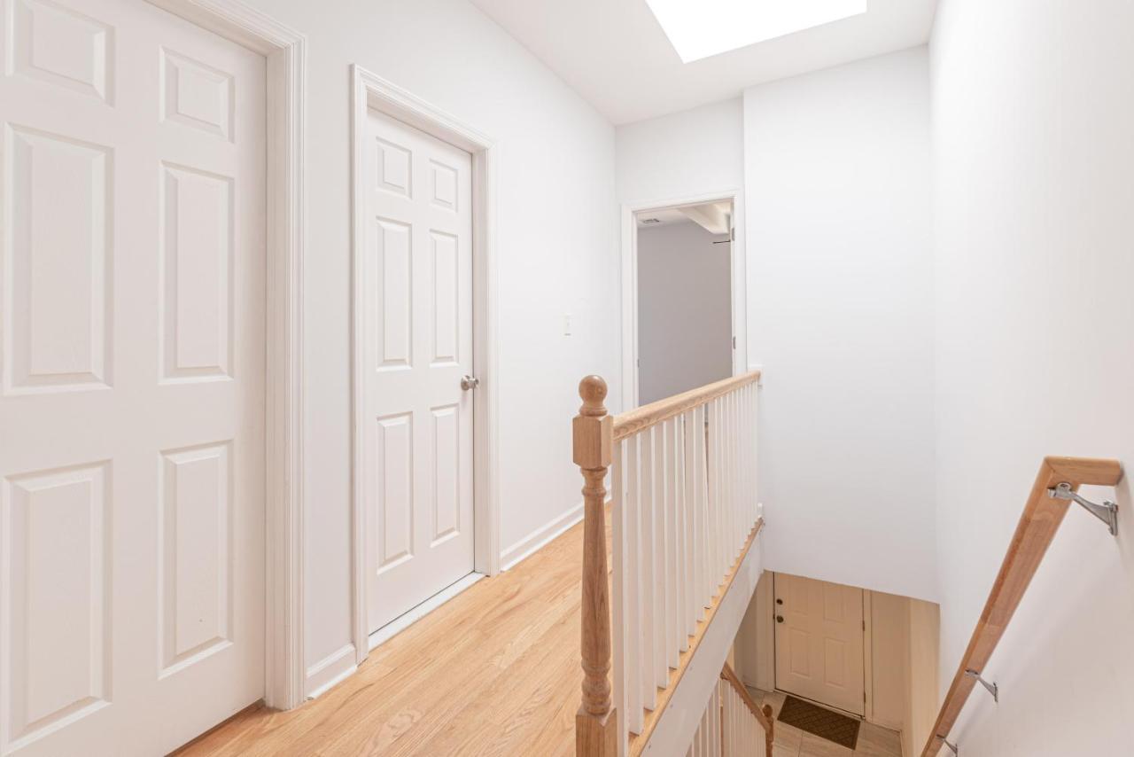 Tranquil Town House With Parking And Laundry - Just 25 Minutes To Time Square! Villa Jersey City Eksteriør billede