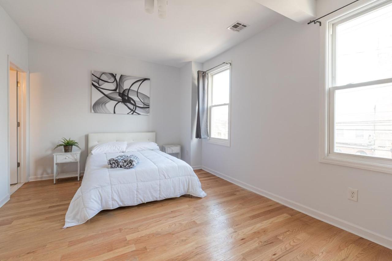 Tranquil Town House With Parking And Laundry - Just 25 Minutes To Time Square! Villa Jersey City Eksteriør billede