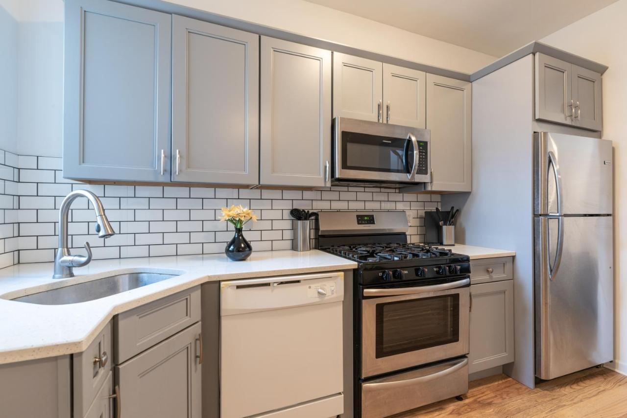 Tranquil Town House With Parking And Laundry - Just 25 Minutes To Time Square! Villa Jersey City Eksteriør billede